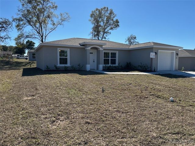 2290 W Menores Drive, Citrus Springs, FL 34434