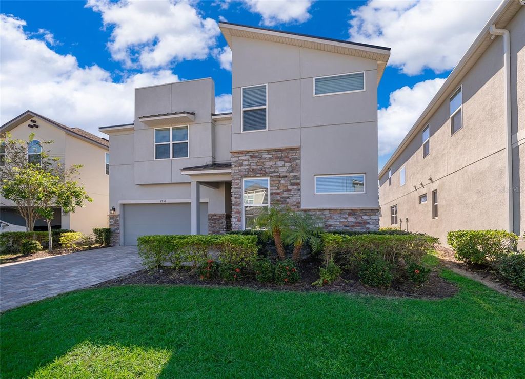8956 HILTON RIDGE AVENUE, Kissimmee, FL 34747