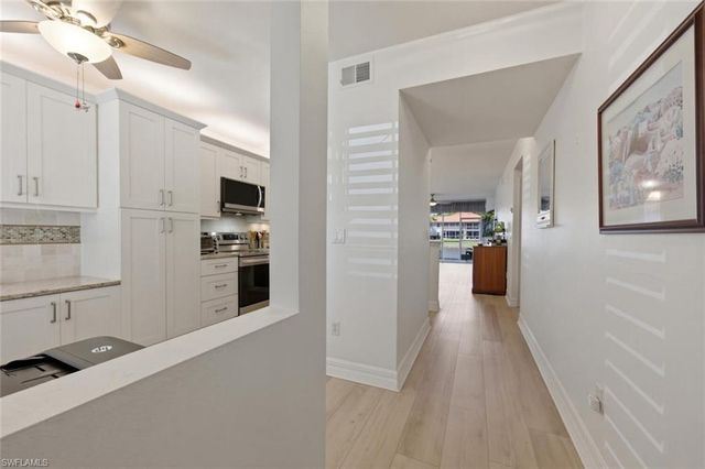 2506 Orchid Bay DR Z102, Naples, FL 34109