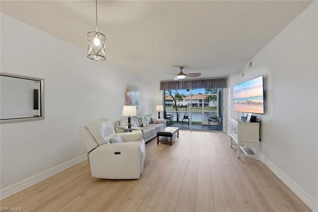 2506 Orchid Bay DR Z102, Naples, FL 34109