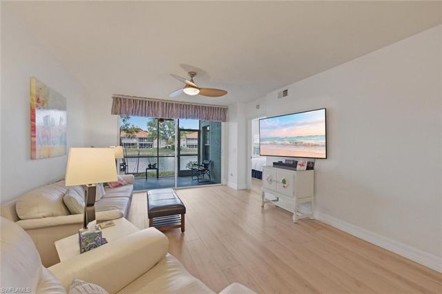 2506 Orchid Bay DR Z102, Naples, FL 34109