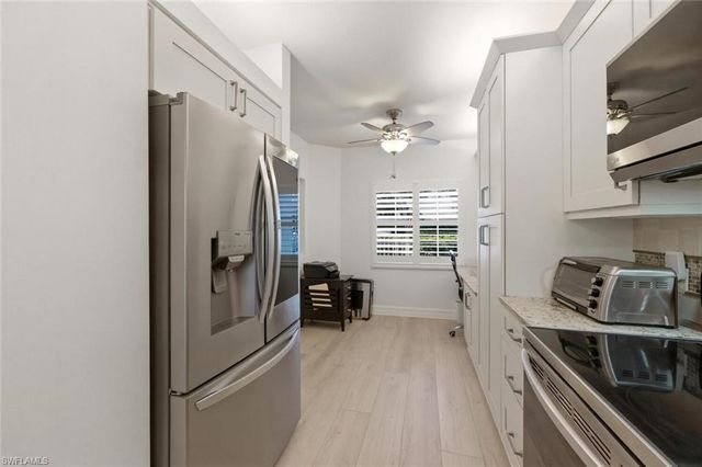 2506 Orchid Bay DR Z102, Naples, FL 34109