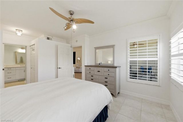 2506 Orchid Bay DR Z102, Naples, FL 34109