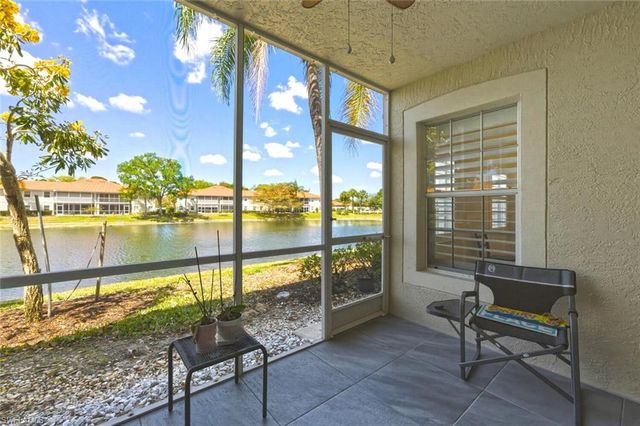 2506 Orchid Bay DR Z102, Naples, FL 34109