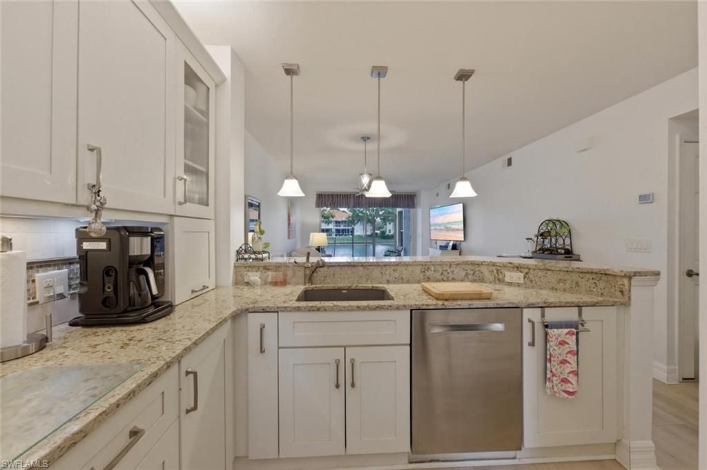 2506 Orchid Bay DR Z102, Naples, FL 34109