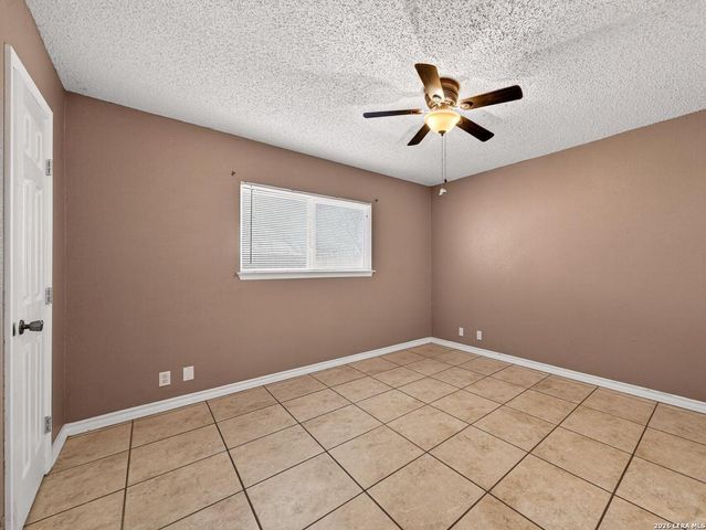 8406 Forest Ridge, San Antonio, TX 78239