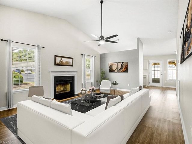 101 Oakmont Circle, Archdale, NC 27263