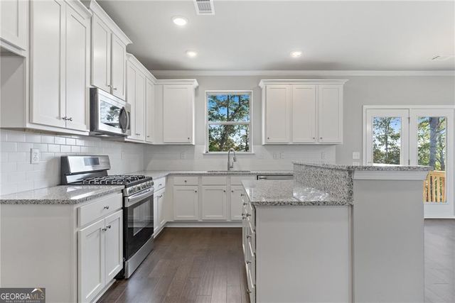 3967 Lockaby Way, Lawrenceville, GA 30044