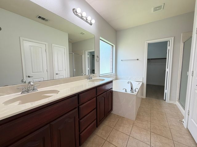 2105 Laurel Forest Drive, Fort Worth, TX 76177
