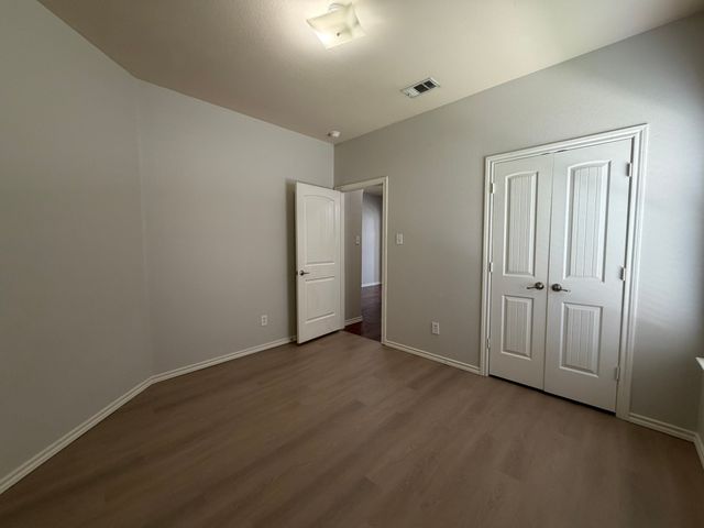 2105 Laurel Forest Drive, Fort Worth, TX 76177