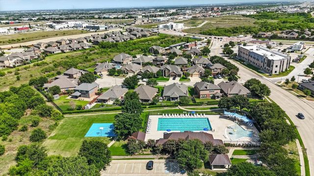 2105 Laurel Forest Drive, Fort Worth, TX 76177