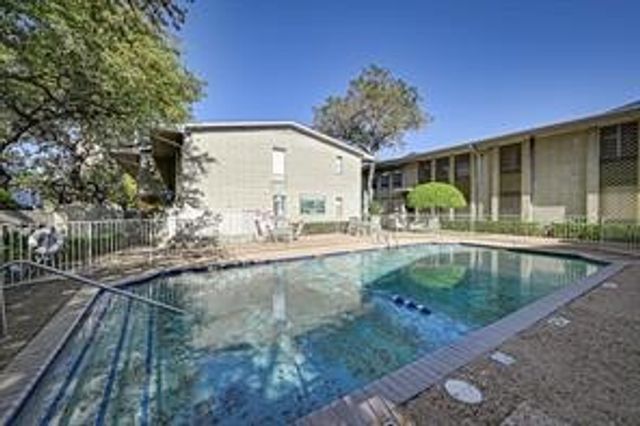 6357 Diamond Head Circle D, Dallas, TX 75225