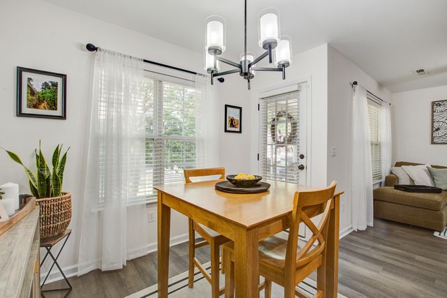 8674 Grassy Oak Trail, North Charleston, SC 29420