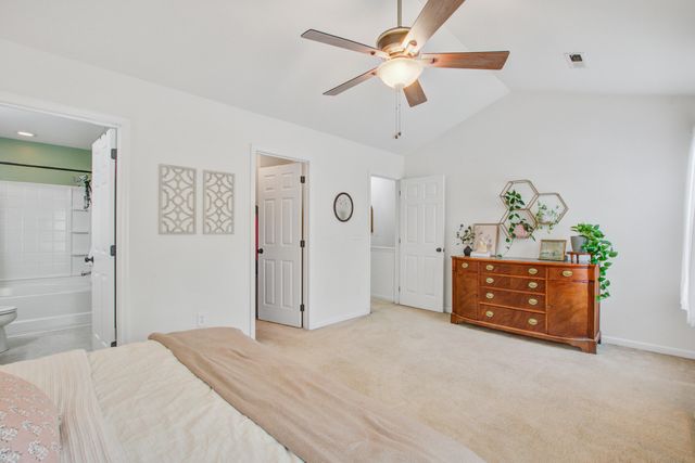 8674 Grassy Oak Trail, North Charleston, SC 29420