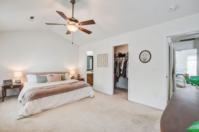 8674 Grassy Oak Trail, North Charleston, SC 29420