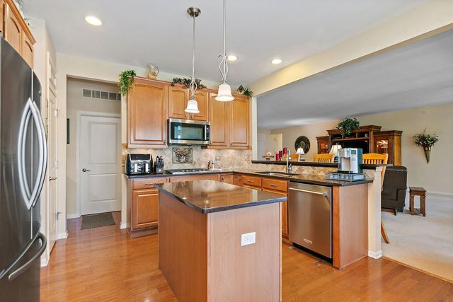 12663 Bluebell Avenue, Huntley, IL 60142