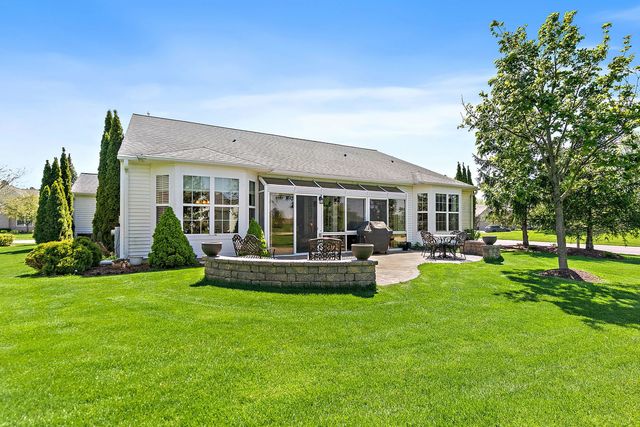 12663 Bluebell Avenue, Huntley, IL 60142