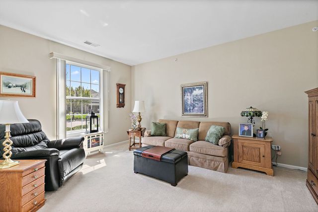12663 Bluebell Avenue, Huntley, IL 60142