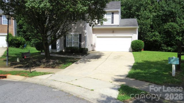 2738 Highland Park Drive, Charlotte, NC 28269