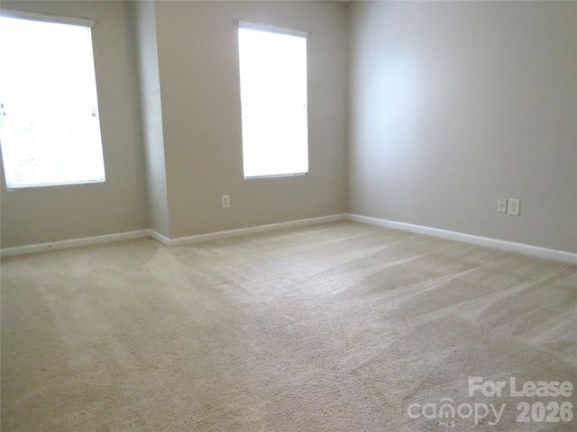 2738 Highland Park Drive, Charlotte, NC 28269