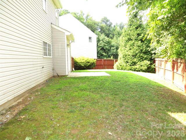 2738 Highland Park Drive, Charlotte, NC 28269