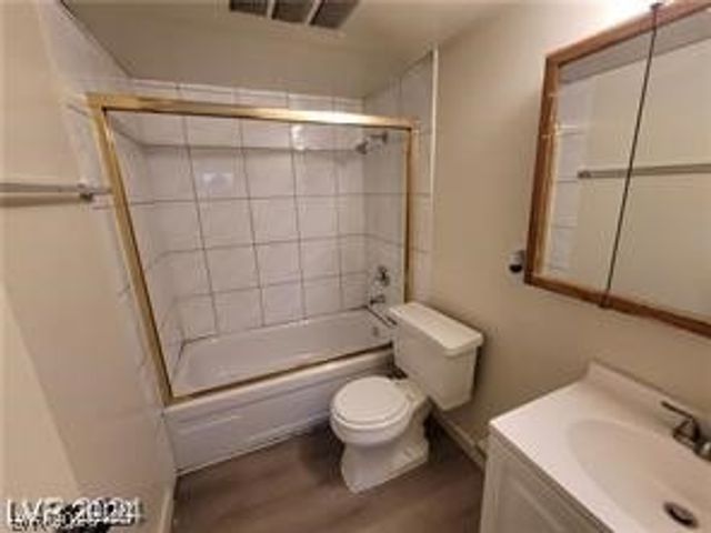 615 South Royal Crest Circle 10, Las Vegas, NV 89169