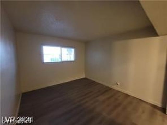 615 South Royal Crest Circle 10, Las Vegas, NV 89169