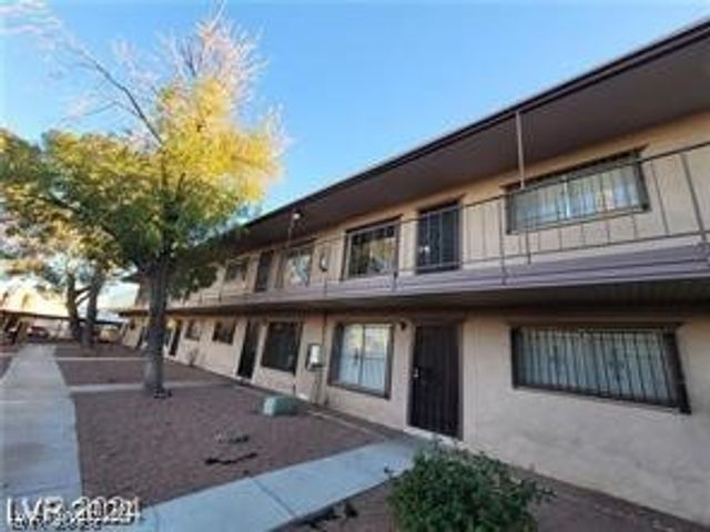 615 South Royal Crest Circle 10, Las Vegas, NV 89169