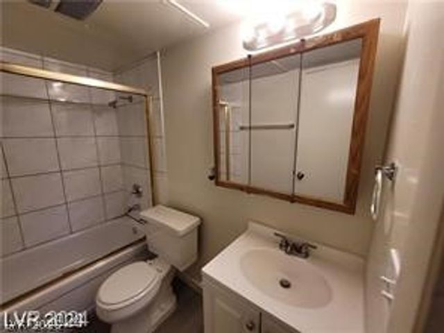 615 South Royal Crest Circle 10, Las Vegas, NV 89169