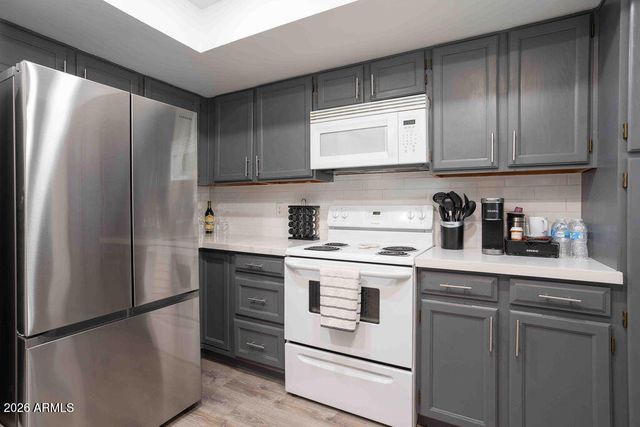 1331 W BASELINE Road 210, Mesa, AZ 85202