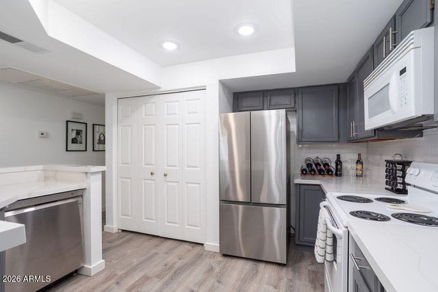 1331 W BASELINE Road 210, Mesa, AZ 85202