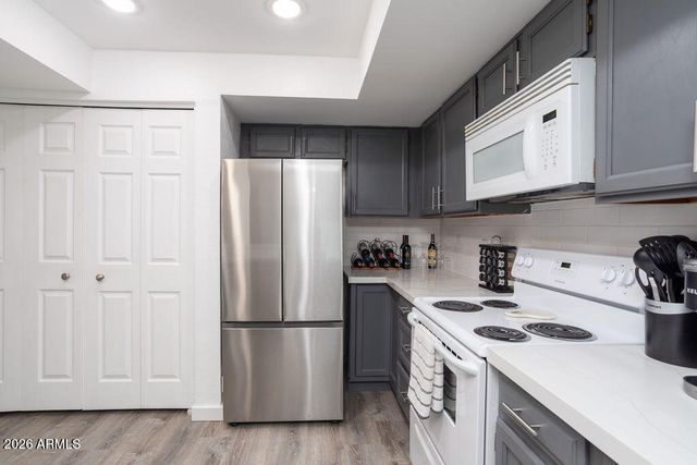 1331 W BASELINE Road 210, Mesa, AZ 85202