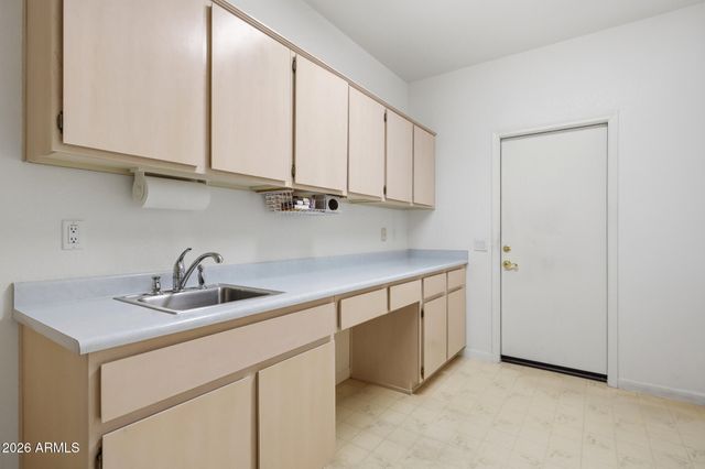 15395 W FAIRMOUNT Avenue, Goodyear, AZ 85395