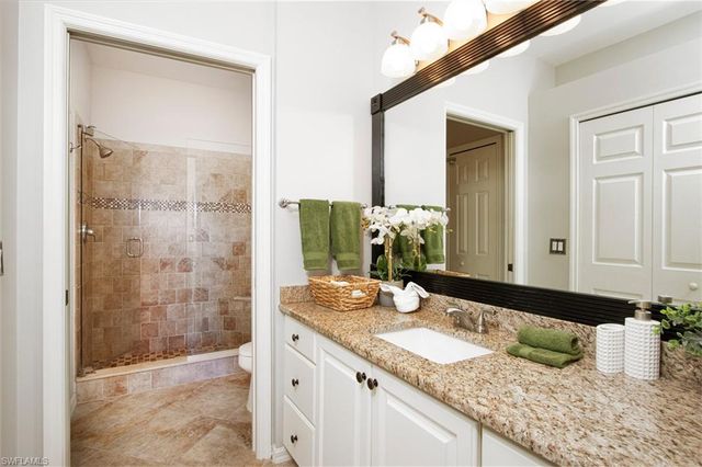 5705 Heron LN 806, Naples, FL 34110