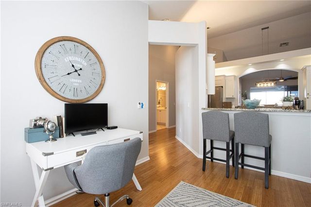 5705 Heron LN 806, Naples, FL 34110