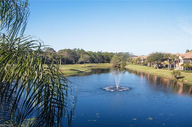 5705 Heron LN 806, Naples, FL 34110