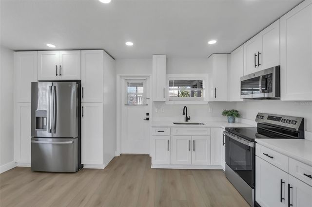 1432 10TH STREET, St Cloud, FL 34769