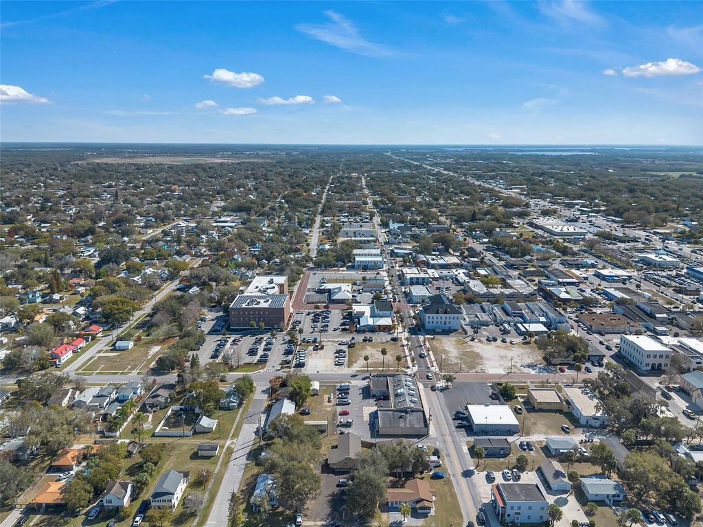 Image 21 of property listing at 1432 10TH STREET, St Cloud, FL 34769