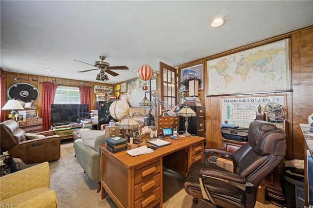 3704 Linnet LN, Portsmouth, VA 23703