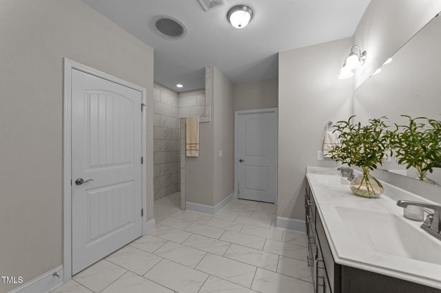80 Bramble Lane, Clayton, NC 27527