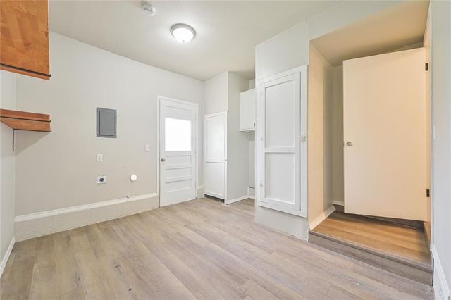 1021 W Woodcrest Drive, Midwest City, OK 73110