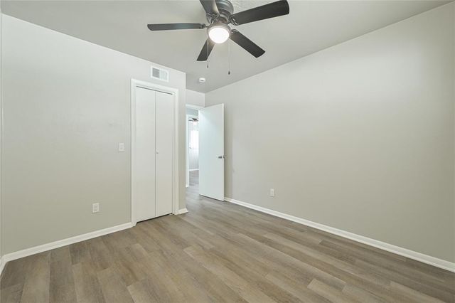 1021 W Woodcrest Drive, Midwest City, OK 73110