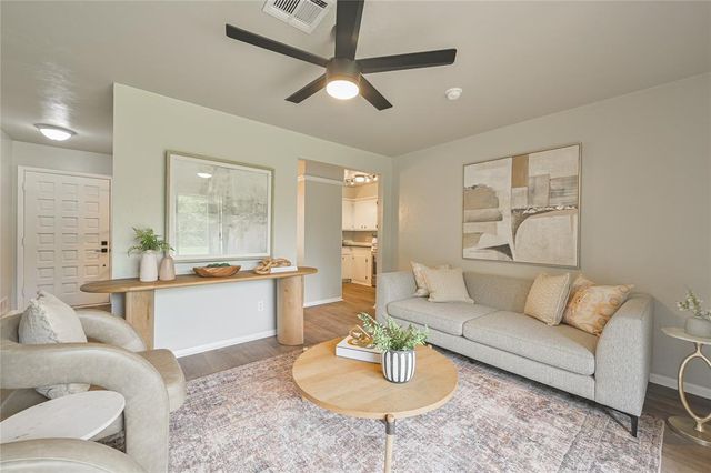 1021 W Woodcrest Drive, Midwest City, OK 73110