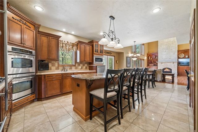 12288 Carmichael Cir, North Huntingdon, PA 15642