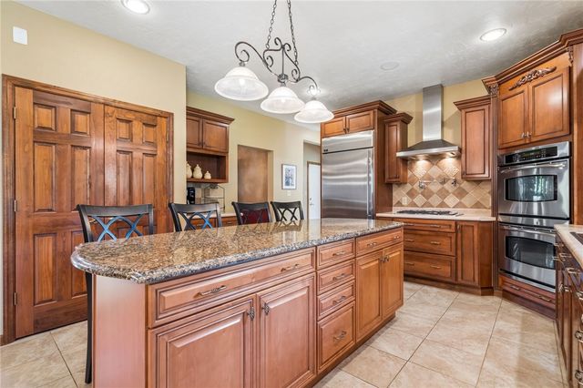 12288 Carmichael Cir, North Huntingdon, PA 15642