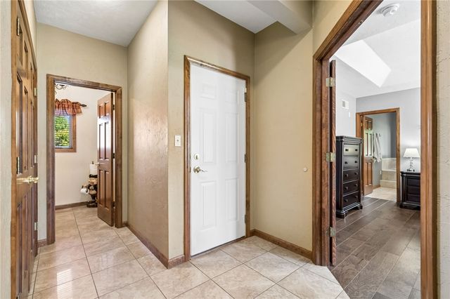 12288 Carmichael Cir, North Huntingdon, PA 15642