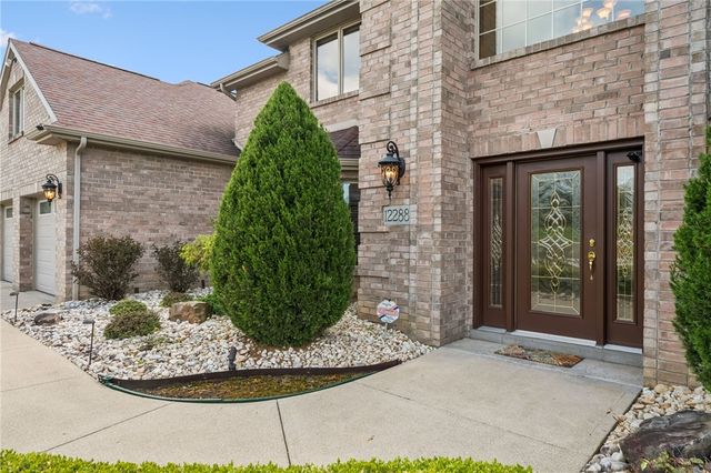 12288 Carmichael Cir, North Huntingdon, PA 15642