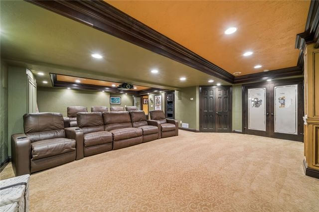 12288 Carmichael Cir, North Huntingdon, PA 15642