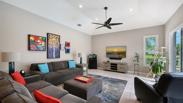 8311 FLAGSTAFF WAY, Sarasota, FL 34241