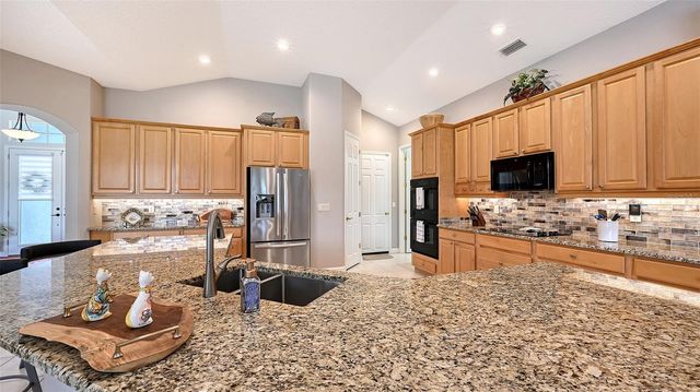 8311 FLAGSTAFF WAY, Sarasota, FL 34241